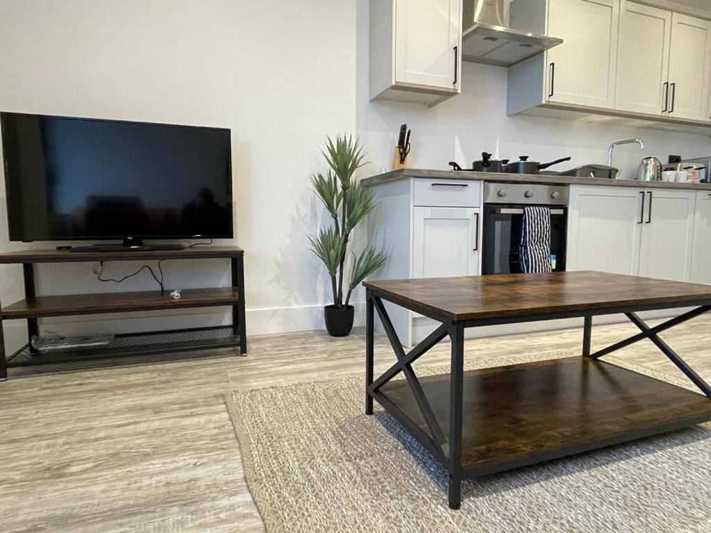 Kingsbridge Point - Cosy One Bed Apartments Near Town Centre, Swindon Exteriér fotografie