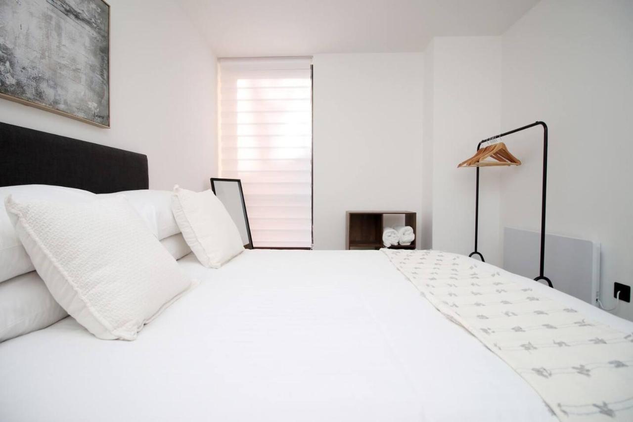 Kingsbridge Point - Cosy One Bed Apartments Near Town Centre, Swindon Exteriér fotografie