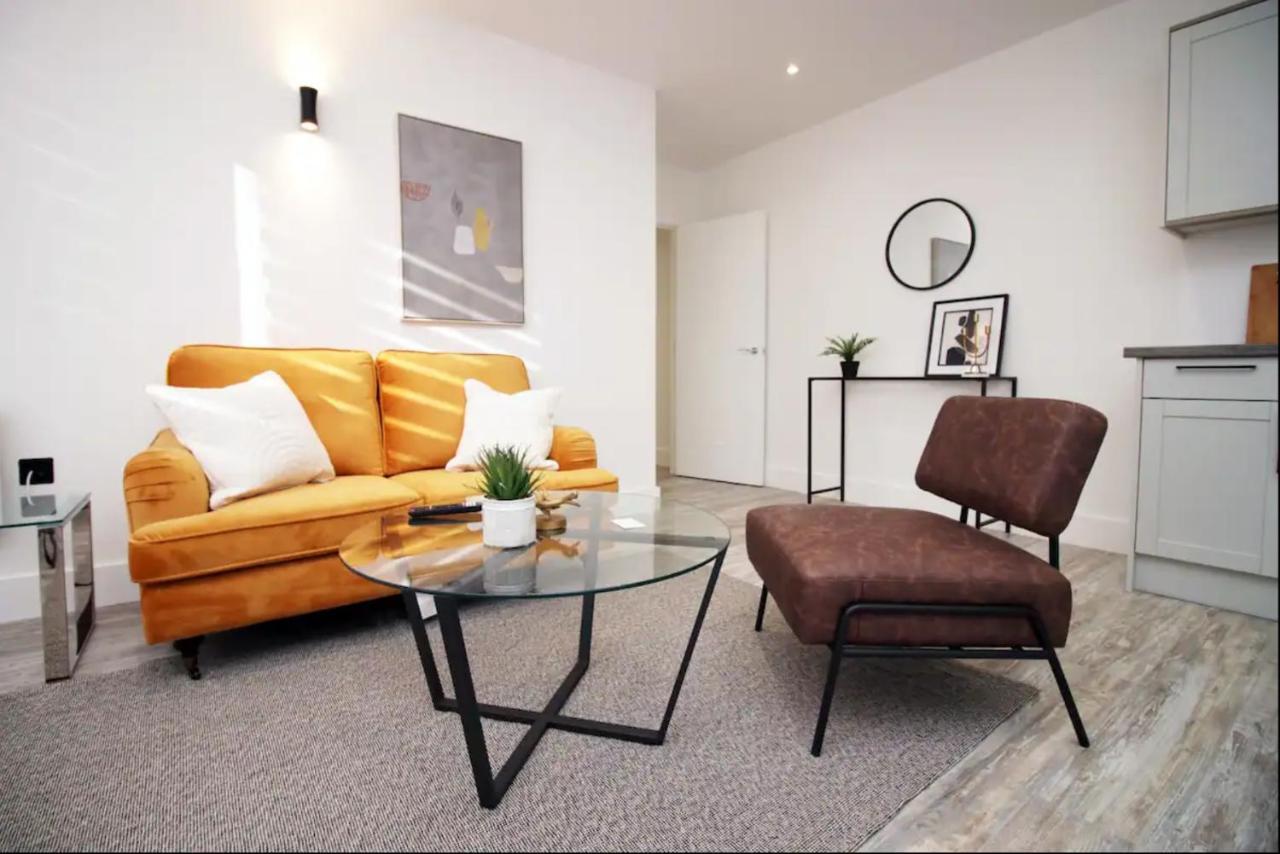 Kingsbridge Point - Cosy One Bed Apartments Near Town Centre, Swindon Exteriér fotografie