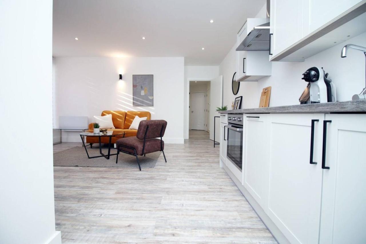 Kingsbridge Point - Cosy One Bed Apartments Near Town Centre, Swindon Exteriér fotografie