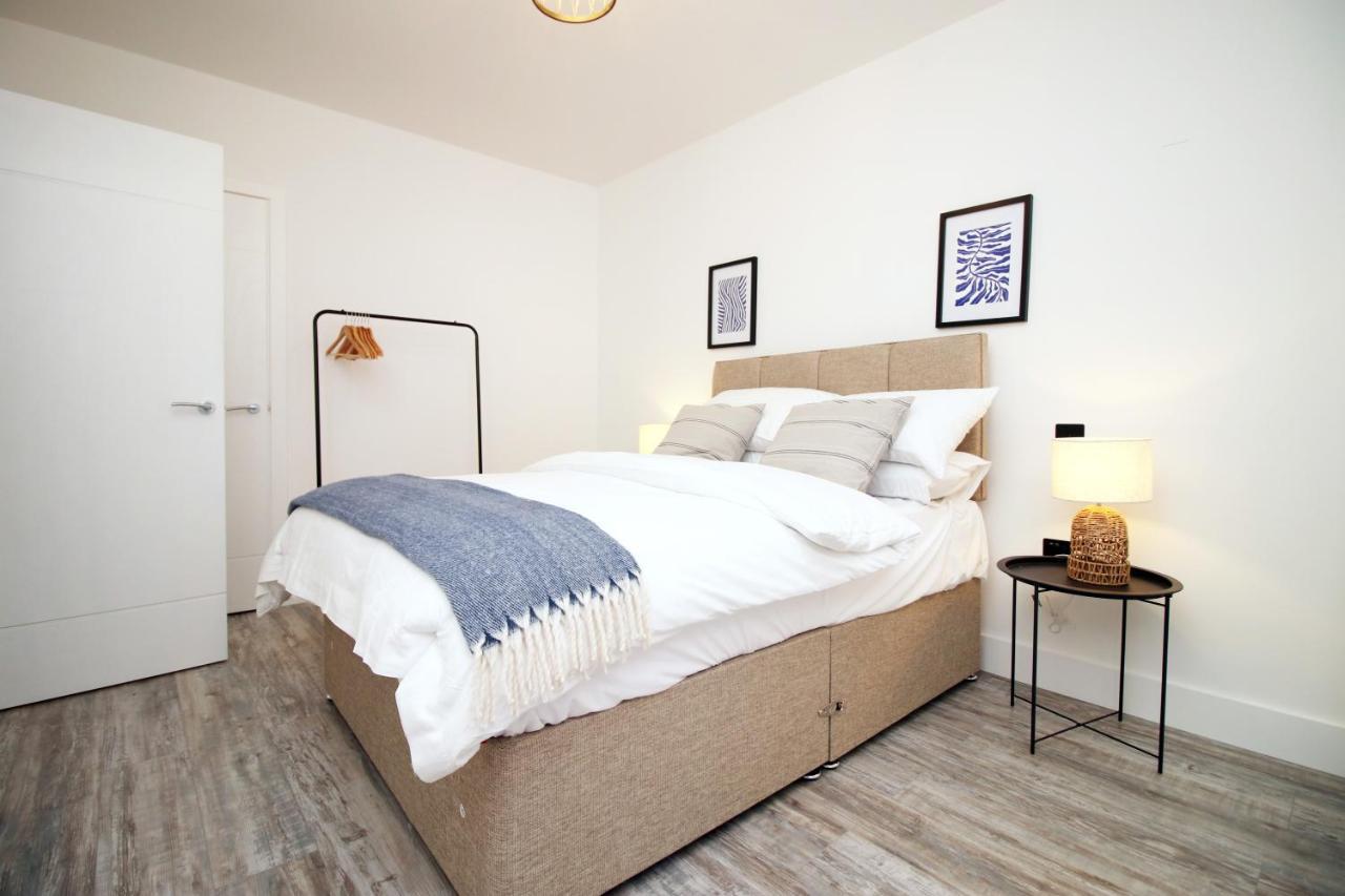 Kingsbridge Point - Cosy One Bed Apartments Near Town Centre, Swindon Exteriér fotografie