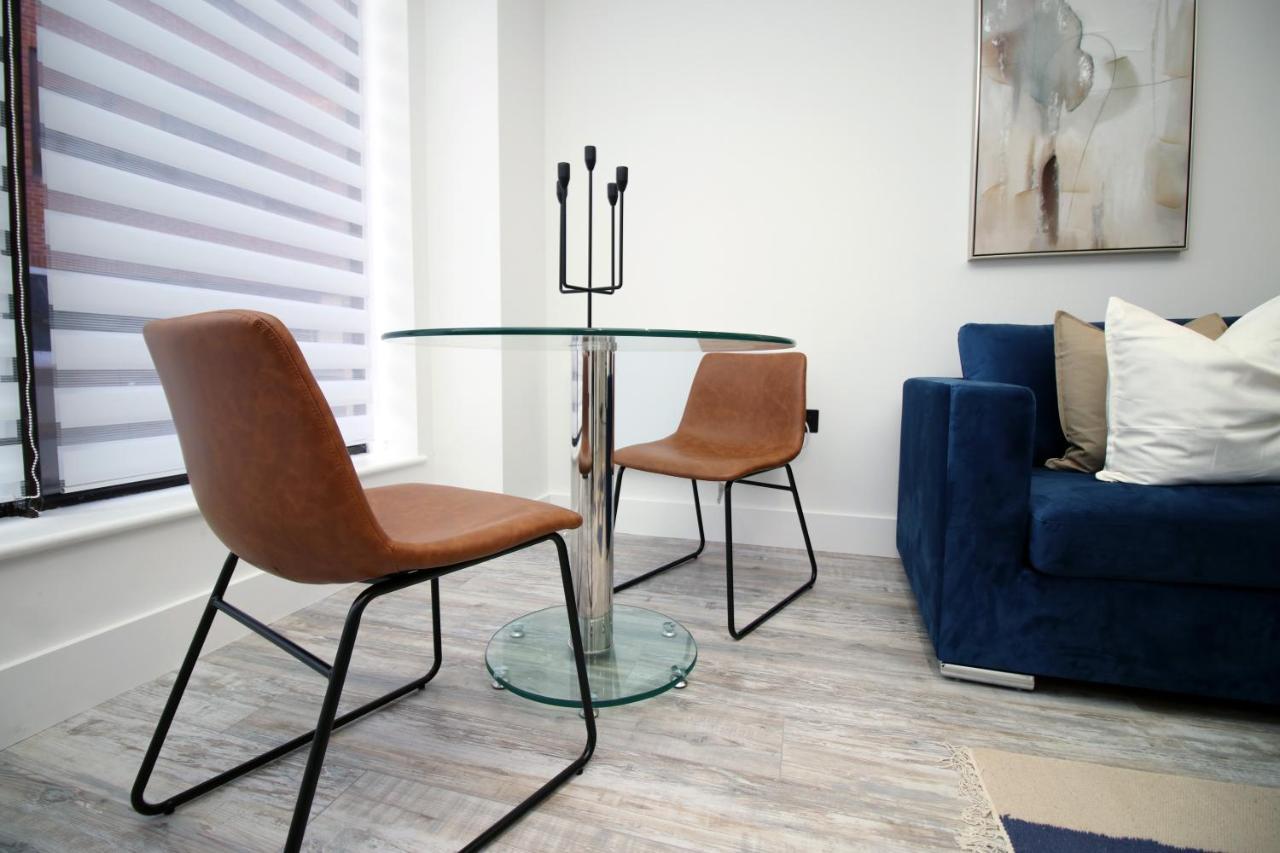 Kingsbridge Point - Cosy One Bed Apartments Near Town Centre, Swindon Exteriér fotografie